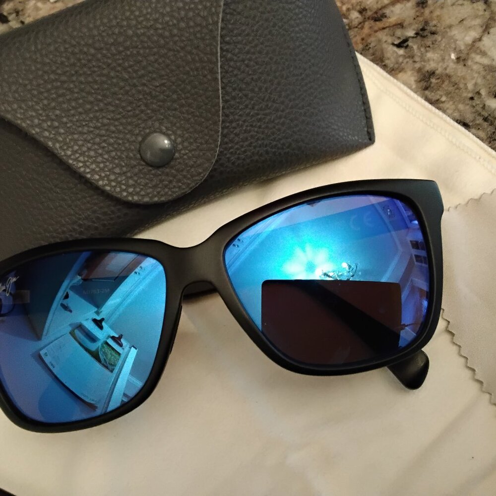 Designer man Mai Jym sunglases  new not use value 400$ ask good price  original